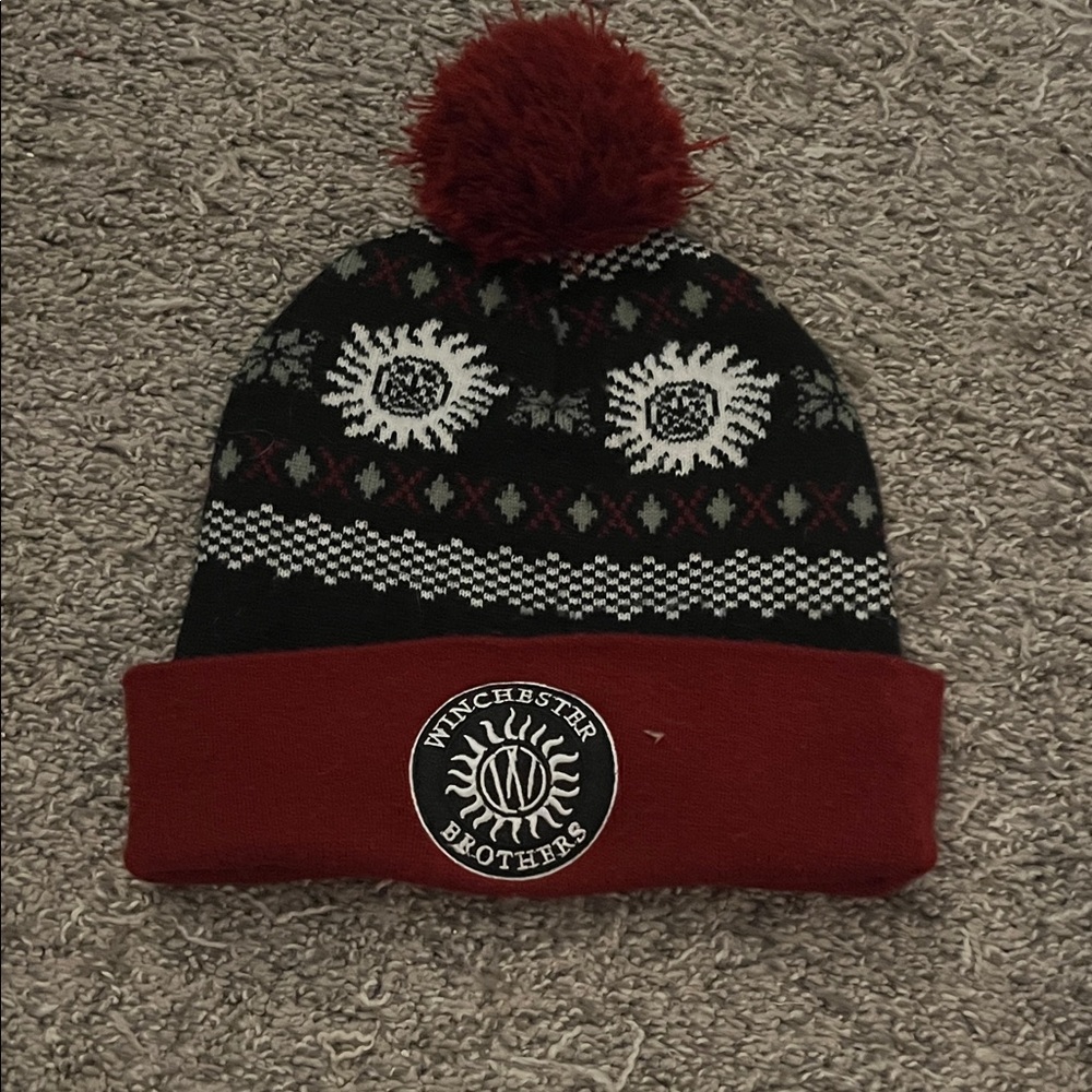 Hot Topic Red and Black Beanie